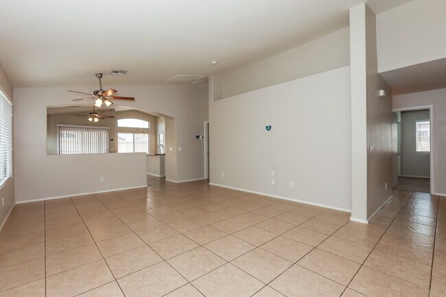 Foto del edificio - 6418 W Preston Ln