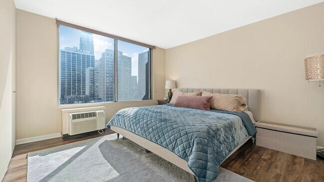 Foto del edificio - 71 E Division St