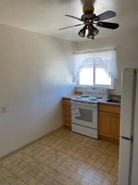 KITCHEN - 18 Linden Ave