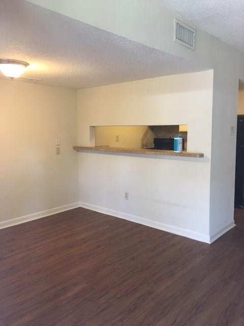 Foto del edificio - 4709 Harmon Ave