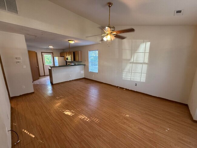Building Photo - 1703 Hanover Blvd
