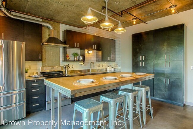 Foto del edificio - 1 br, 1 bath House - 156 Front St NE #420