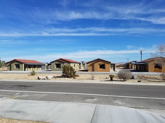 Building Photo - 6638 Maricopa Dr