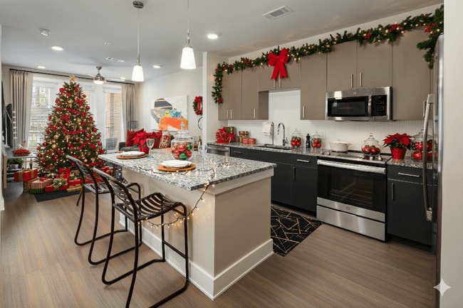 Building Photo - 915 Glenwood Apartments at Grant Park