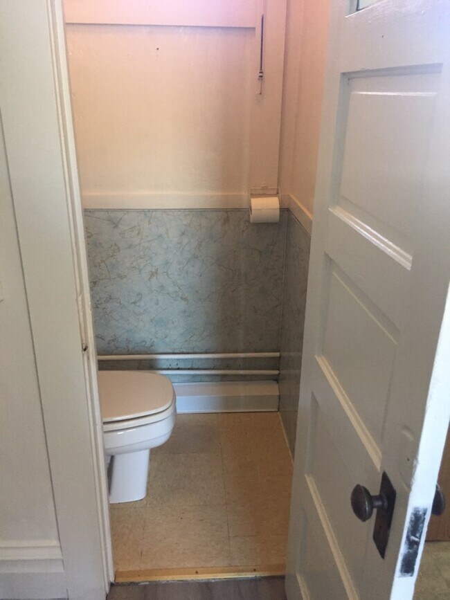 404 W Alder St Unit 5, Missoula, MT 59802 Apartments in Missoula, MT