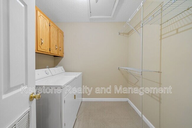 Foto del edificio - 119 Mace Ln