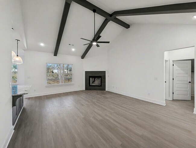 Building Photo - 43 Blairgowrie Dr