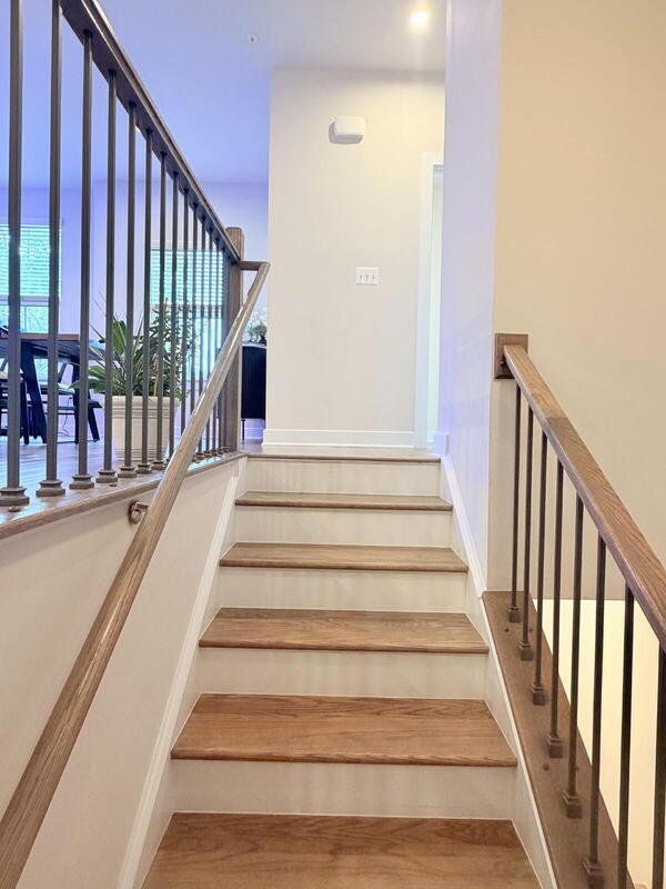 Foto del edificio - 2667 Velocity Rd