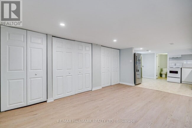 Building Photo - 115 Rainsford Rd