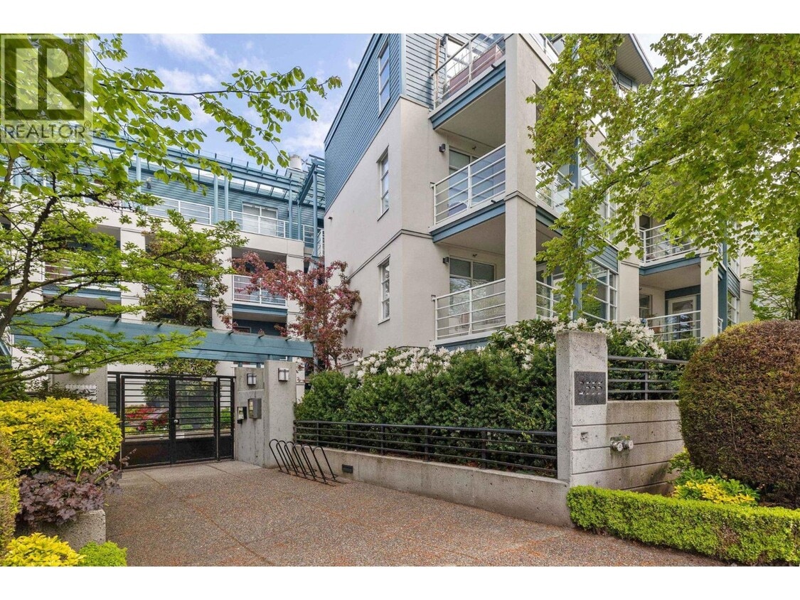 Photo principale - 2555 W 4th Ave