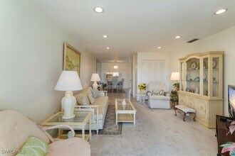 Building Photo - 315 St Andrews Blvd