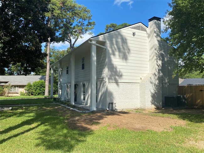 Building Photo - 25614 Pecan Valley Cir