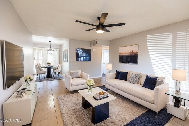 Foto del edificio - 2126 W Hermosa Dr