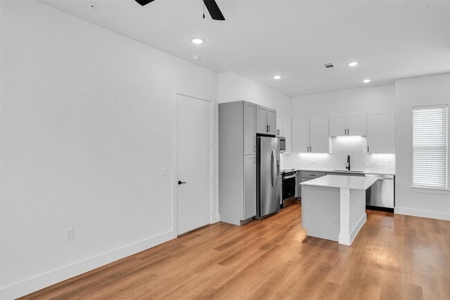 Photo - 1792 Collie Ct Apartment