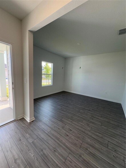 Foto del edificio - 4725 SW 83rd Lp
