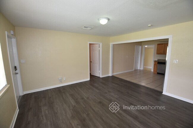 Foto del edificio - 6315 SW 24th St