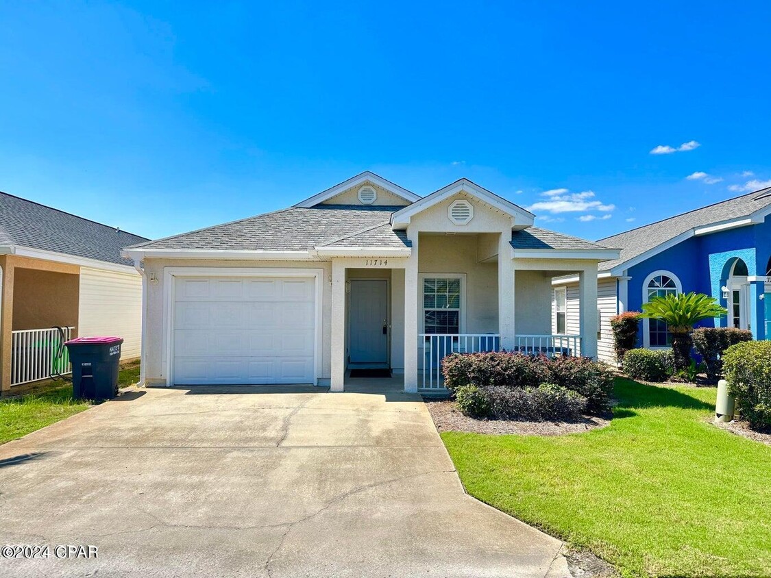 Foto principal - 11714 Seashore Ln