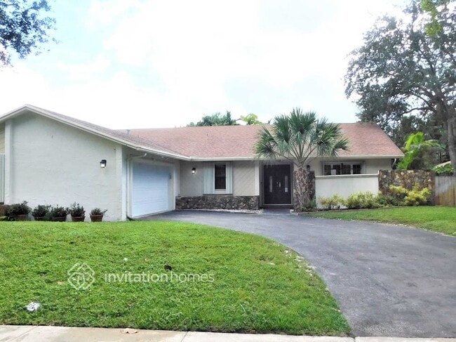 Building Photo - 9080 NW 13th St