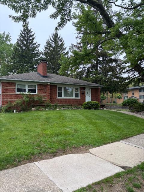 Building Photo - 341 N Maple Rd