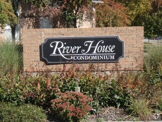 Building Photo - 1249 Island Dr