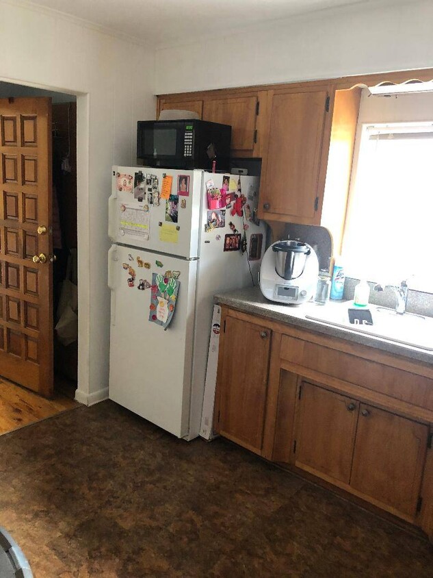 Foto principal - 69-89-69-62 62nd Ave