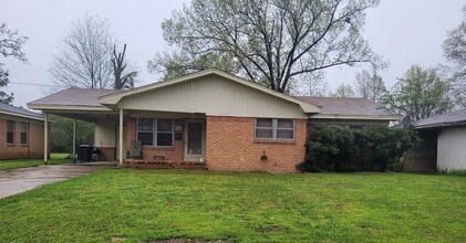 Building Photo - 637 Woodmont Pl Building Photo - 637 Woodmont Pl