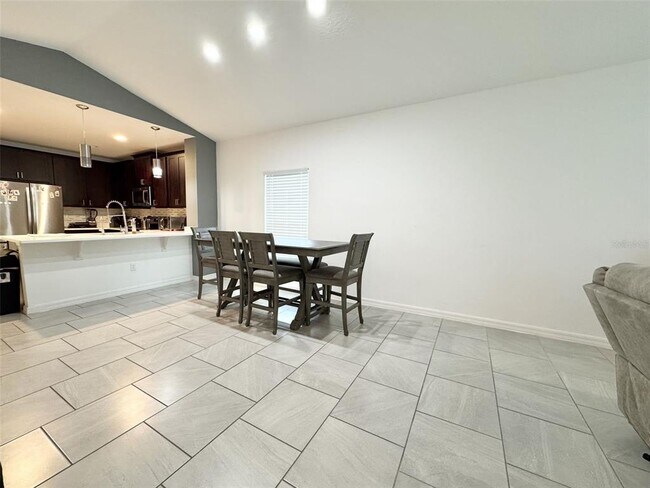 Foto del edificio - 1082 Chase Austin Way