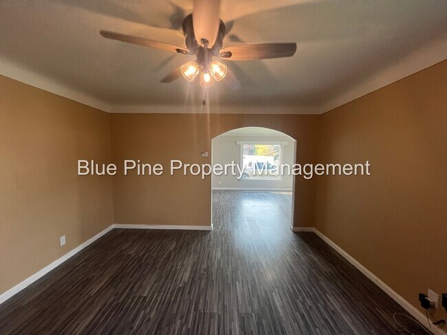 Building Photo - 295 S Emerson Ave