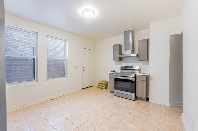 Foto del edificio - 3748 S Parnell Ave