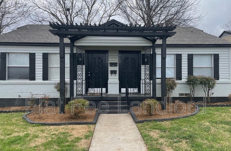 Primary Photo - 4002 Walker St