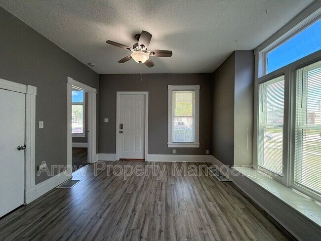 Foto del edificio - 1521 N 26th St