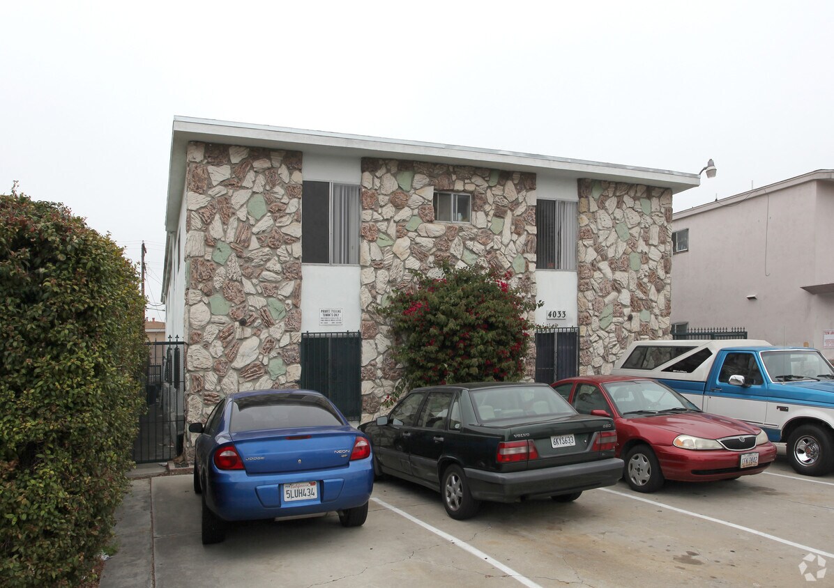 Primary Photo - 4033 36th St