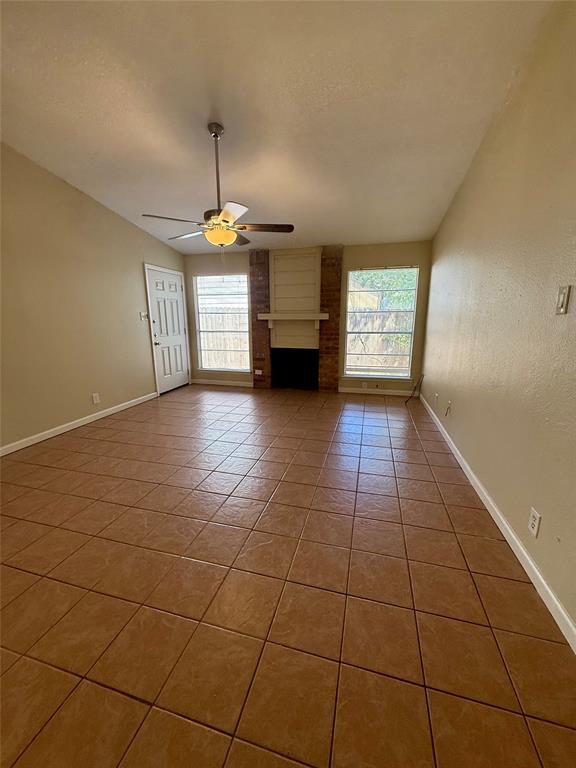 Building Photo - 10805 Lanshire Dr