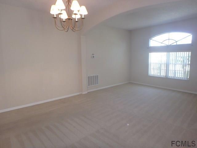 Foto del edificio - 5 Emerald Ln