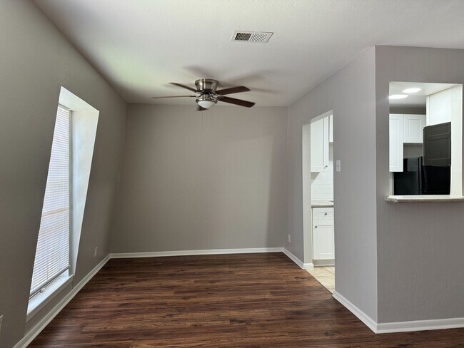 Foto del edificio - 2101 6th Ave N