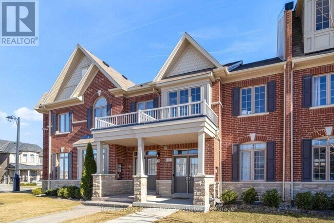 Photo du bâtiment - 107 East's Corners Blvd