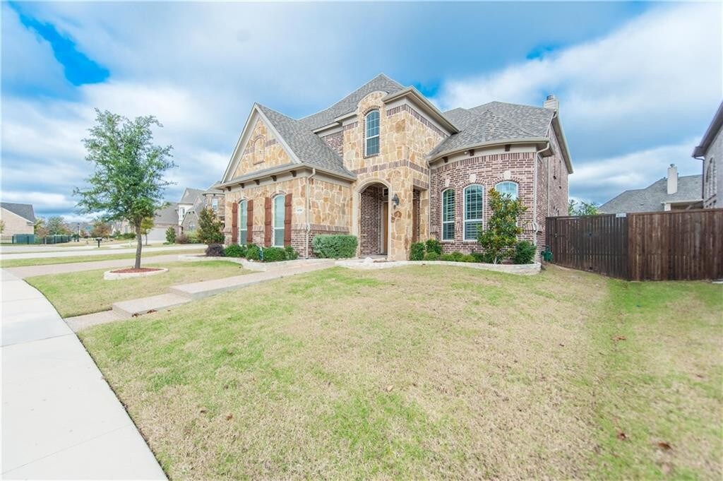 Primary Photo - 13158 Mardi Gras Ln