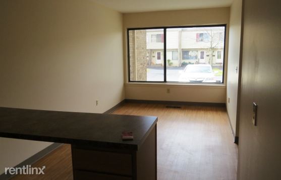 Building Photo - I1 Cedar Cir