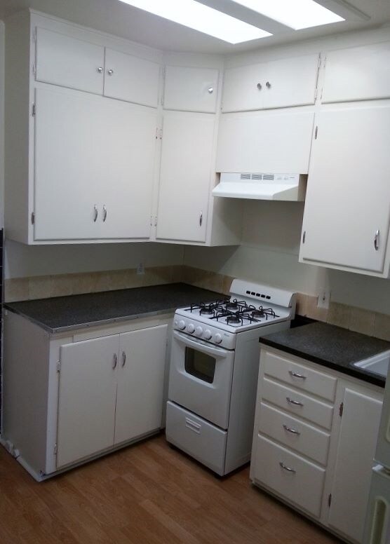 Foto del edificio - 859 E 2nd Ave