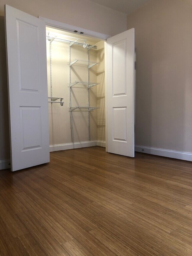 Building Photo - 3318 Sherman Ave NW