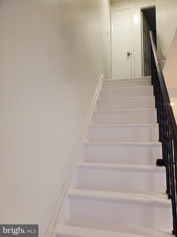 Foto del edificio - 1909 Dutch Village Dr