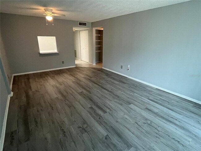 Building Photo - 2700 Coconut Bay Ln