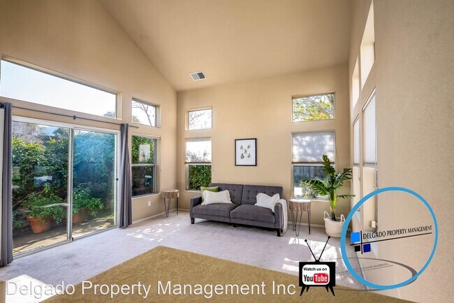 Foto del edificio - 3 br, 2.5 bath House - 106 Camino Del Sol