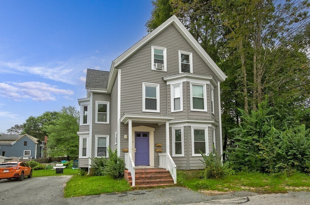 18 Brown St Unit 2, Ipswich, MA 01938 Room for Rent in Ipswich, MA