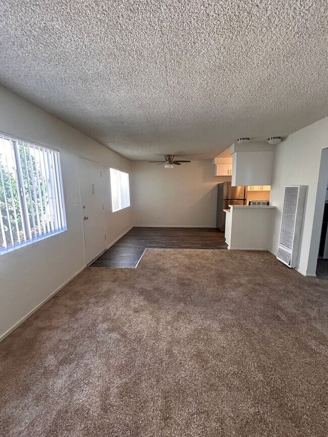 Building Photo - 4113