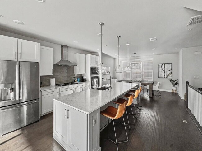 Foto del edificio - 20454 Taft Terrace