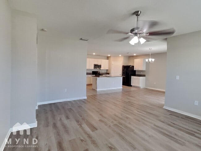 Foto del edificio - 14115 Arbor Pines Dr