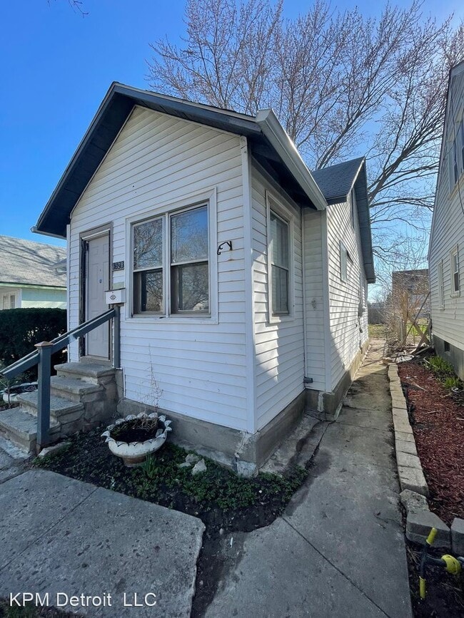Building Photo - 2 br, 1 bath House - 6528 Auburn