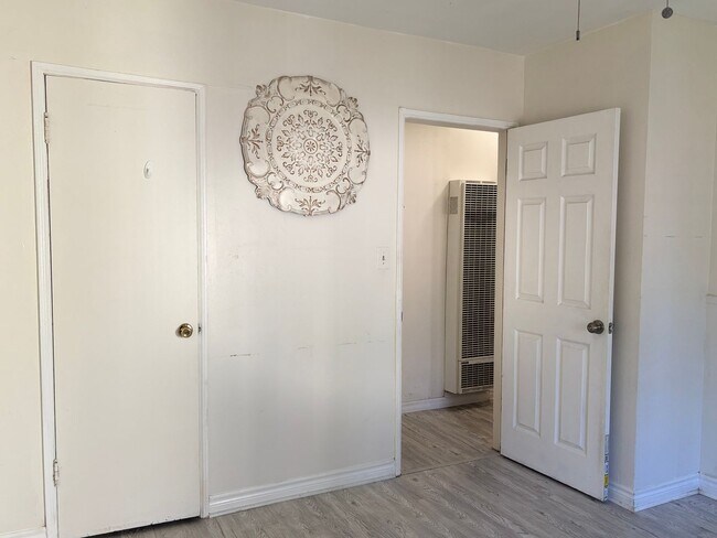 Foto del edificio - 2 bedrooms 1 bath home in San Diego