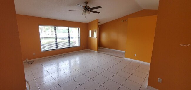 Building Photo - 780 Americana Ct